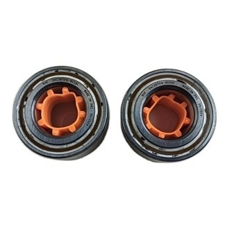 Front Wheel Bearing DAC3872W-8CS81 with Open Seal and Chrome Steel Material